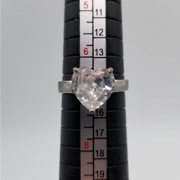 Crystal ice heart ring adjustable size band R105 - Picture 1 of 5